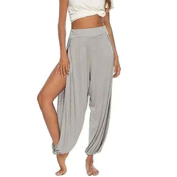 International Pants - Loose Hollow Side Pants (Color: Light Grey)
